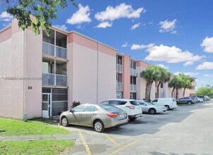 Building Photo - 19805 SW 114th Ave