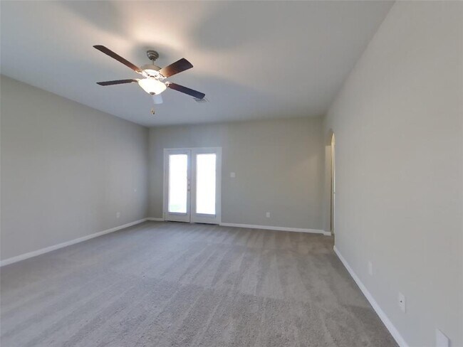 Building Photo - 10823 Spring Brook Pass Dr