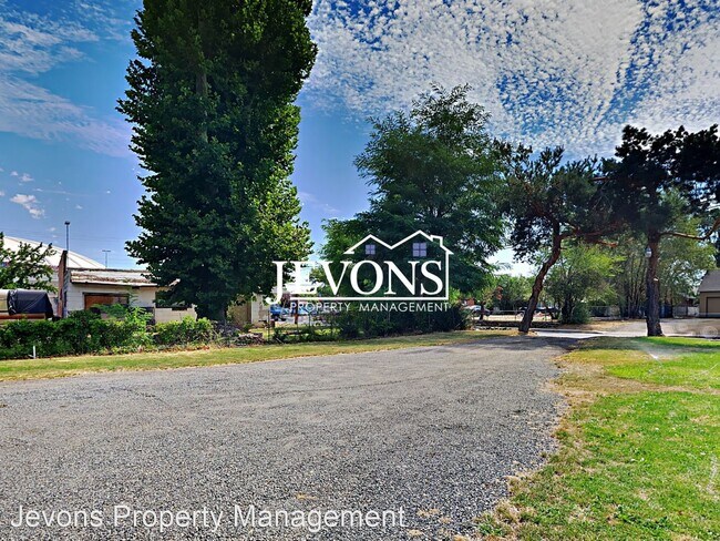 Foto del edificio - 2 br, 1 bath House - 909 E Arlington St 909