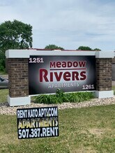 Meadow Rivers Apartments photo'