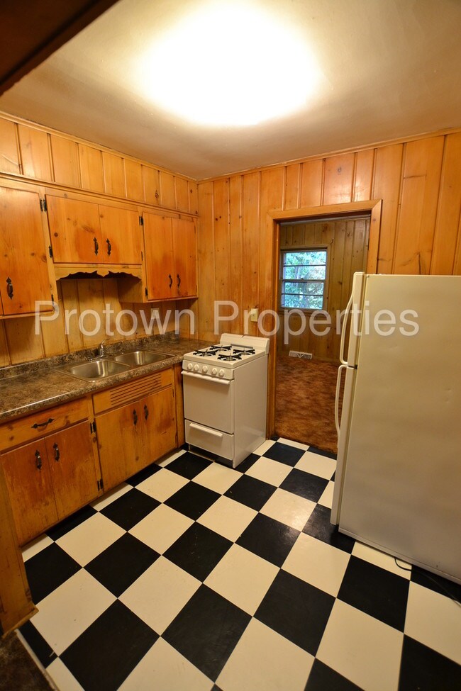 Foto del edificio - 1 Bedroom Apartment in North Aurora