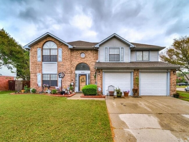 Photo - 303 Hopewell St (Grand Prairie, TX) House