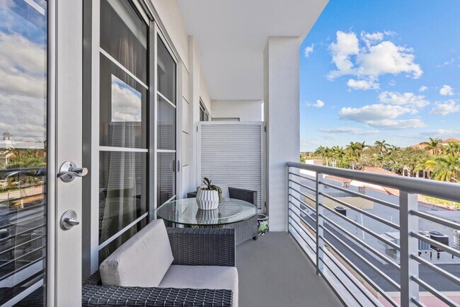 Foto del edificio - 155 E Boca Raton Rd