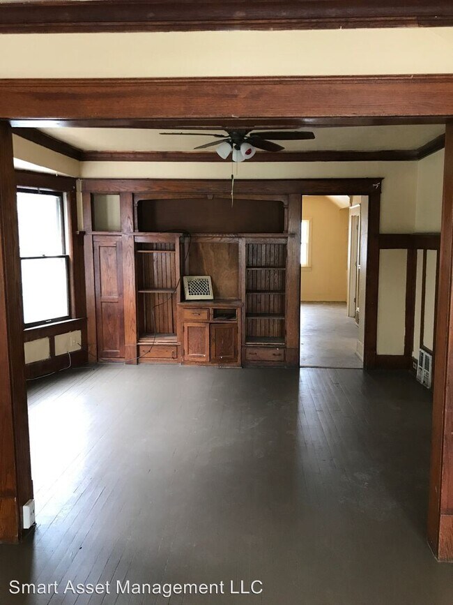 Foto del edificio - 2461 N 45th St