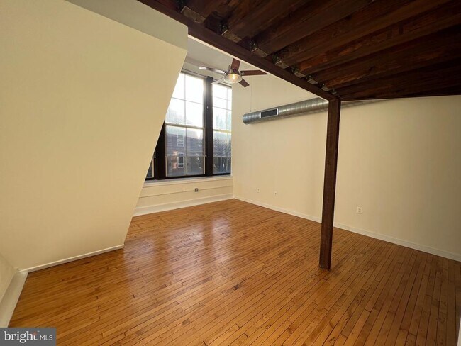 Building Photo - 1201 Fitzwater St
