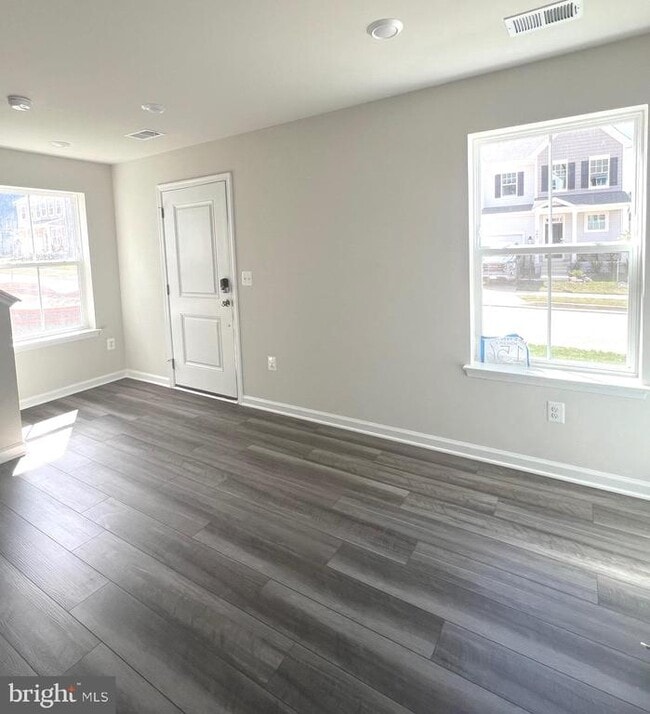Building Photo - 342 Watercourse Dr