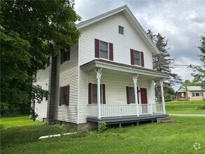 Building Photo - 218 Main St