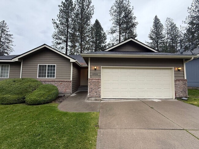 Foto del edificio - Stunning 3 Bed, 2 Bath Home near Riverside State Park!