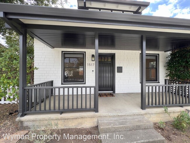 Building Photo - 3 br, 1 bath House - 1517 E Street