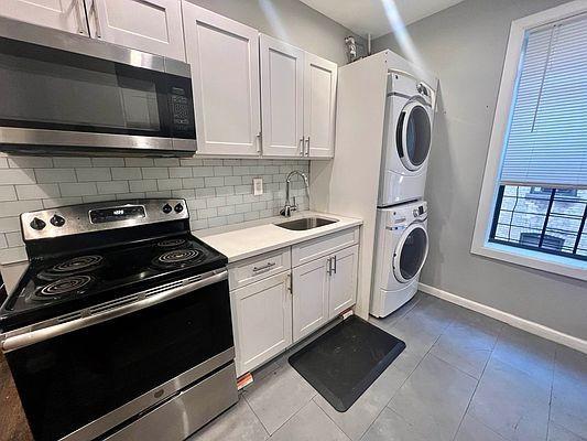 Foto principal - 2 bedroom in BRONX NY 10467