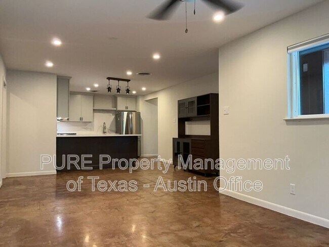 Foto del edificio - 1301 Clearfield Dr