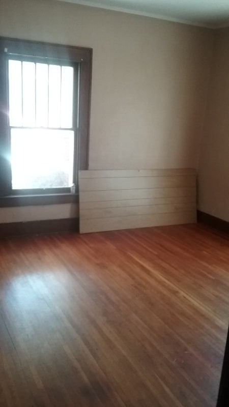 Building Photo - 710 Monroe St