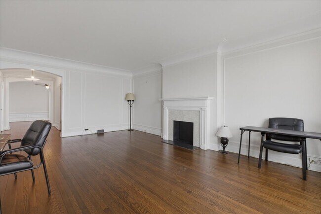 Foto del edificio - 4940 S East End Ave