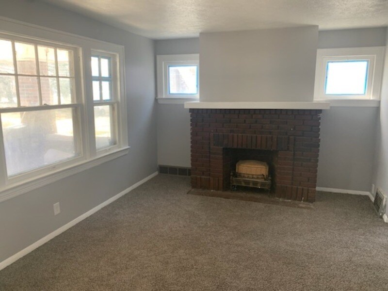 Primary Photo - 15709 Arcade Ave
