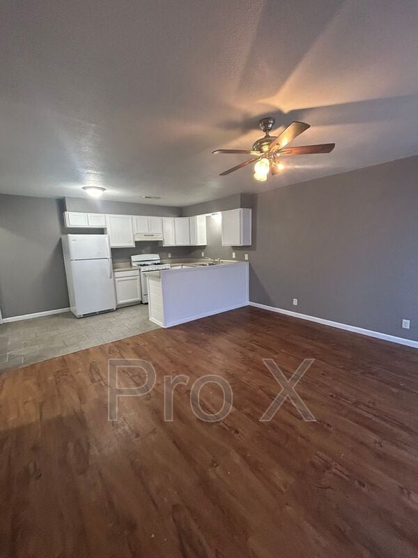 Foto del edificio - 405 Park St