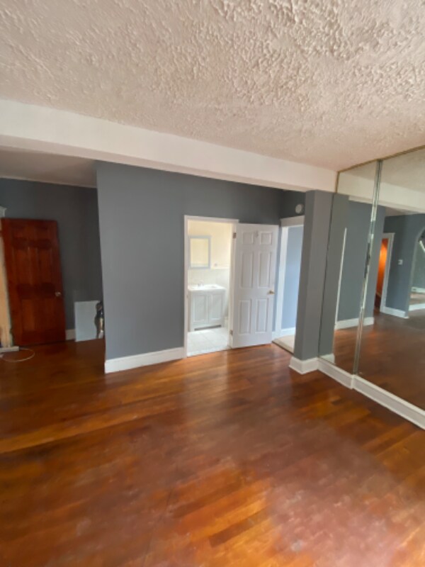 Foto del edificio - 1200 Lakeside Ave