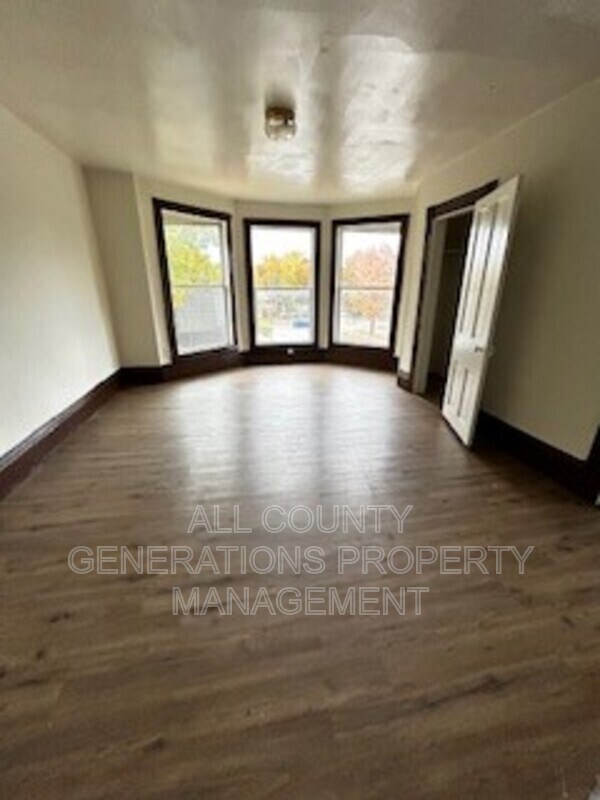 Foto del edificio - 778 Yale St