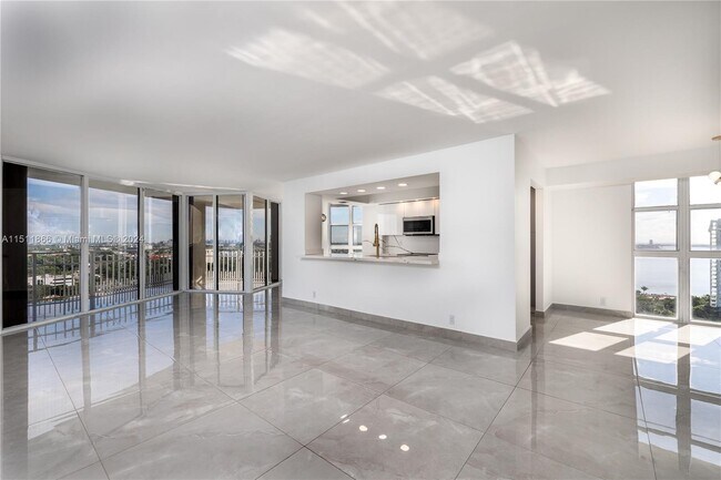 Foto del edificio - 1000 Quayside Terrace