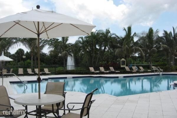 Building Photo - 1 br, 1 bath Condo - 4801 PGA Boulevard