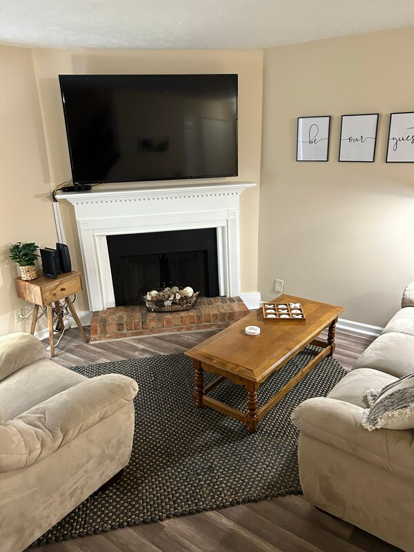 Building Photo - 1591 Springleaf Point SE