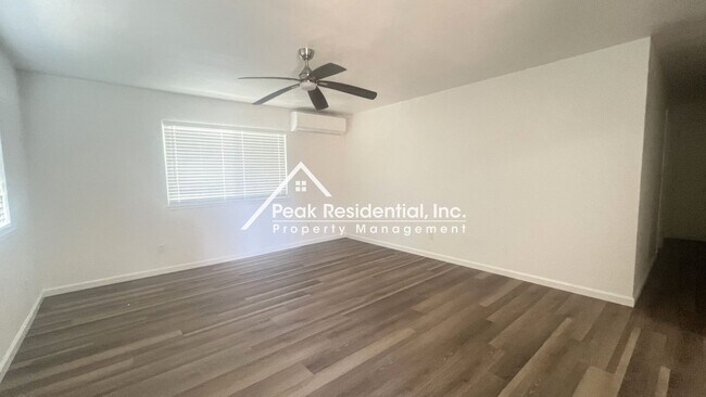 Photo - Ashcroft4540 Apartment