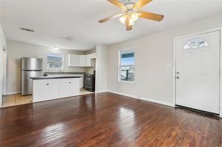 Foto del edificio - 2558 N Tonti St