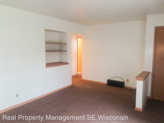 Building Photo - 7837 N 78th St