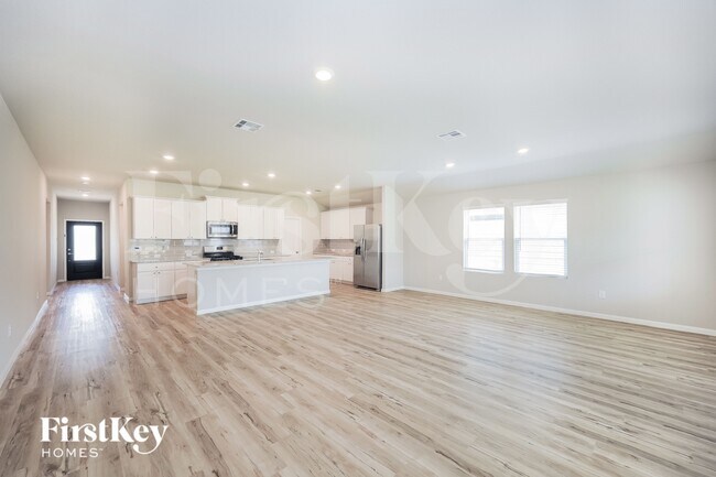 Foto del edificio - 6754 Hatchery Way
