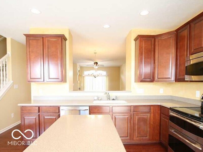 Building Photo - 11503 Reagan Dr