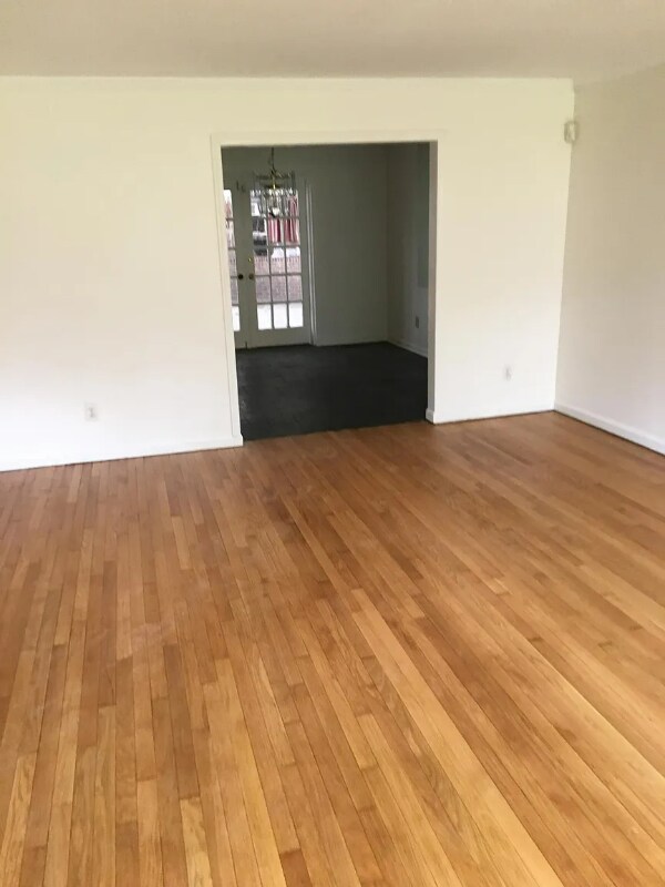 Photo - 2123 Edgewater Pkwy (Silver Spring, MD) House