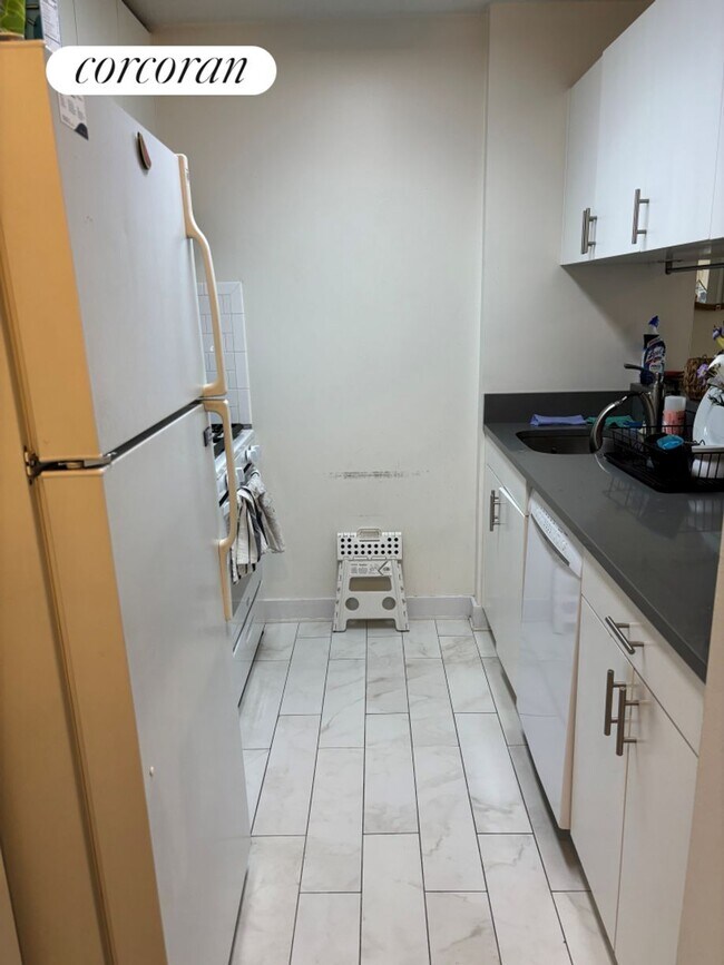 Foto del edificio - 275 W 96th St