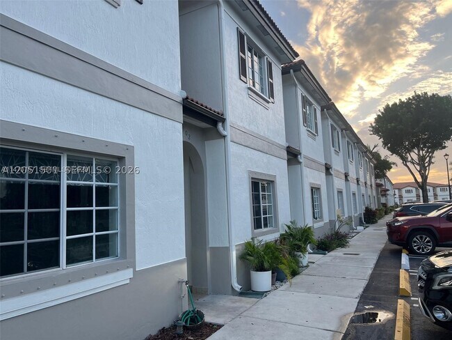 Building Photo - 8510 SW 150th Ave
