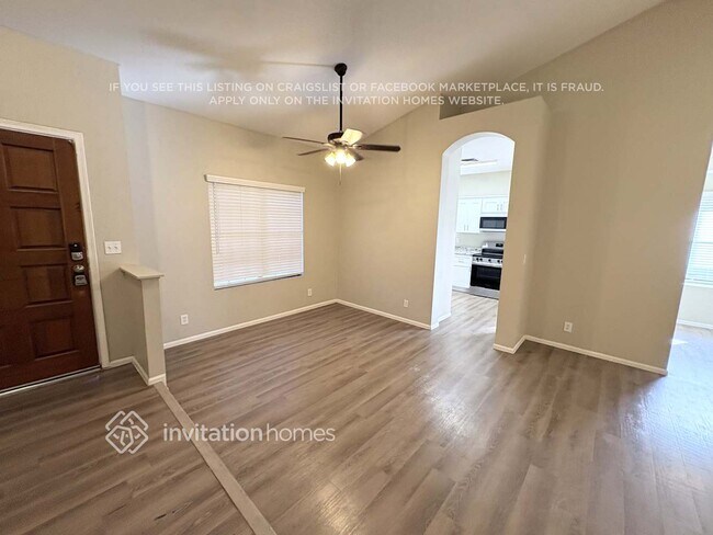 Foto del edificio - 222 N Heritage Dr