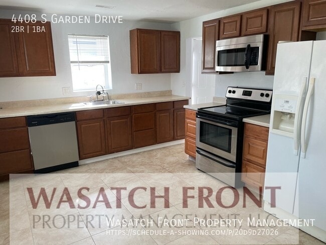 Building Photo - 4408 Garden Dr