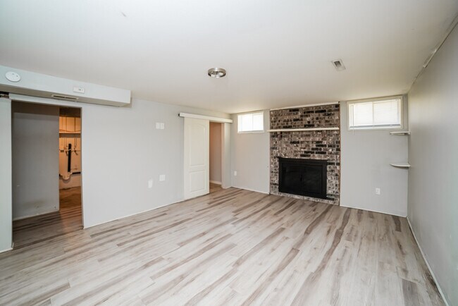 Foto del edificio - 1612 N Belvidere Ave
