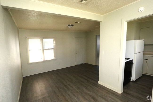 1 Bedroom 1 Bath - Parkview Village