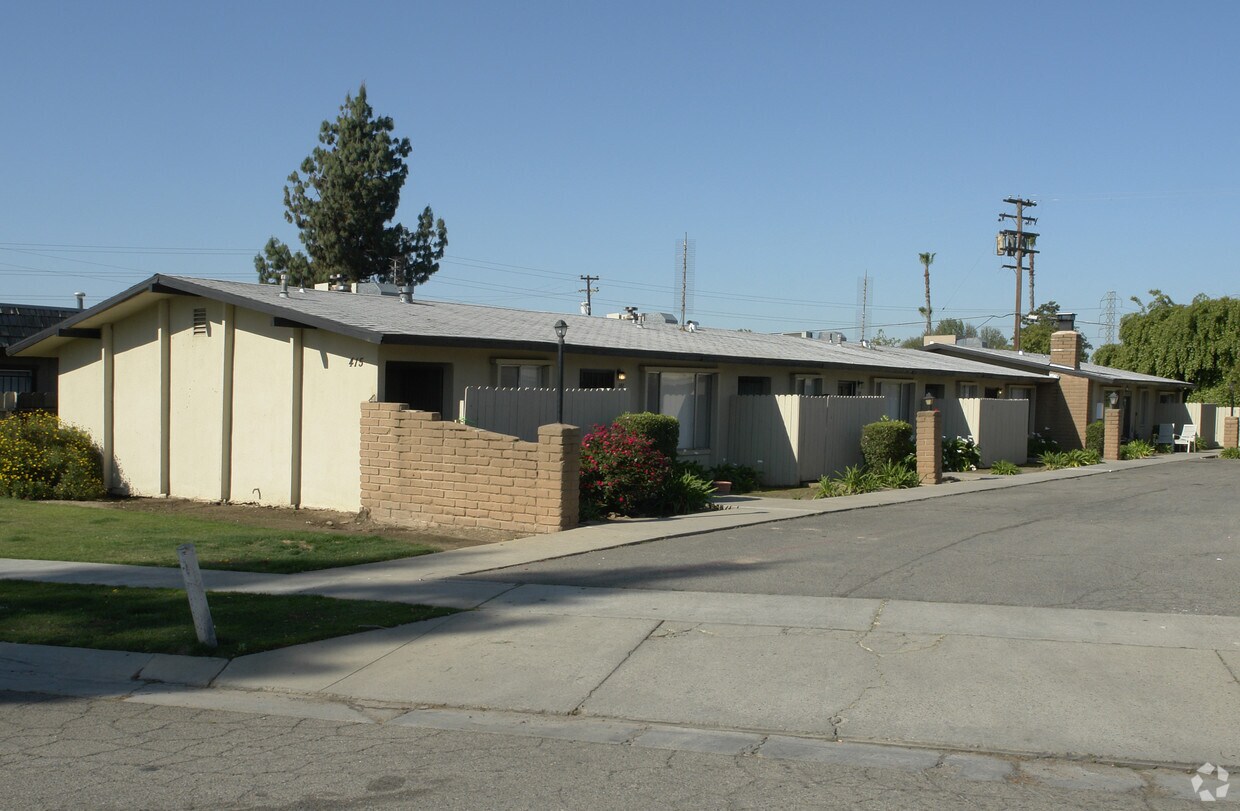 Vista Del Loma Apartments in Fresno, CA