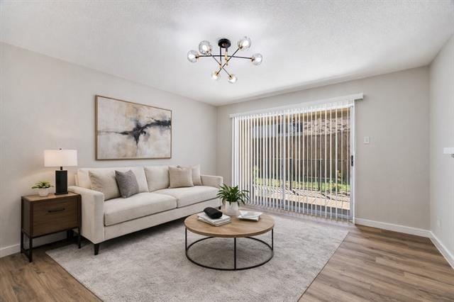 Foto del edificio - 5300 Keller Springs Rd