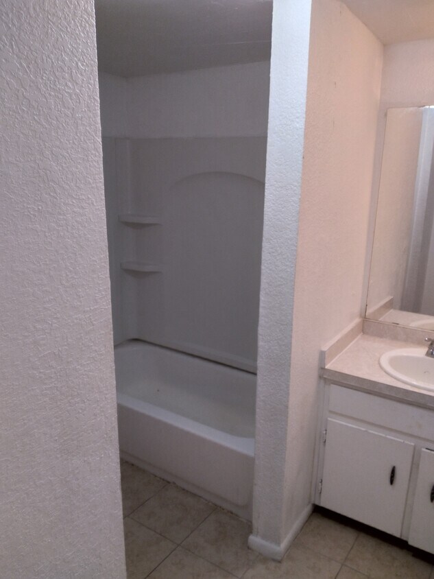 Foto del edificio - College Park Apartment