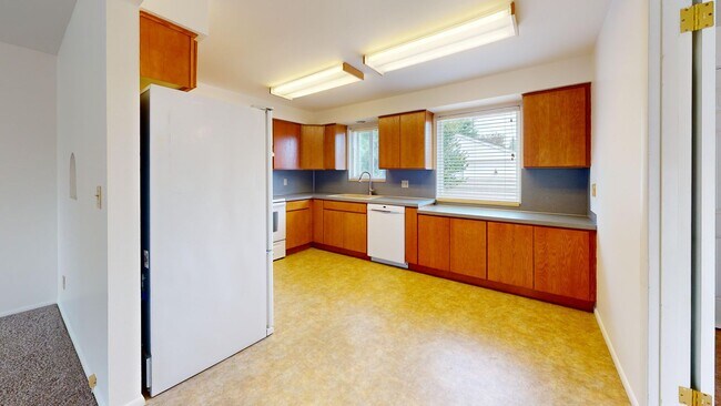 Building Photo - KL Jones Columbia