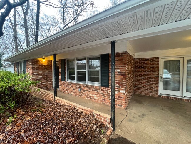 Foto del edificio - Newly renovated 3 bedroom in Watkinsville!