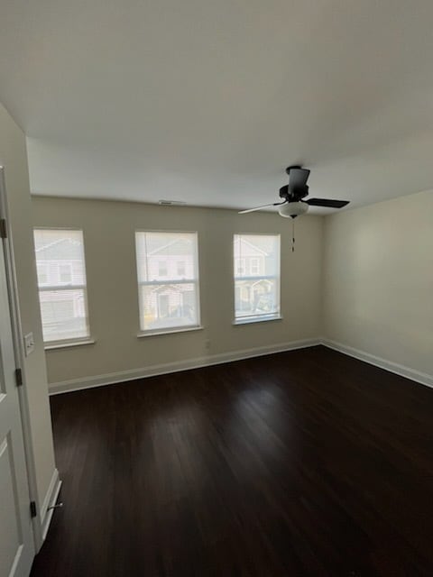 Building Photo - 5534 Stream Ln