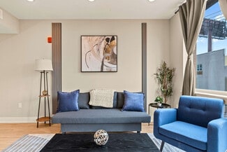 Building Photo - 916 N Delaware Ave