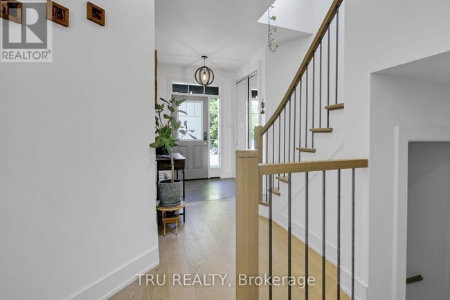 Building Photo - 993 Shimmerton Cir