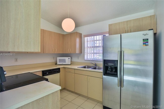 Foto del edificio - 12001 SW 209th St