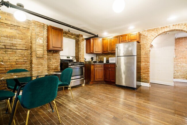 Building Photo - 260 Lafayette Avenue