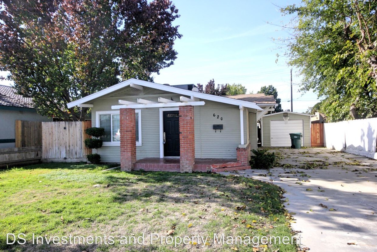 Foto principal - 3 br, 2 bath House - 620 Channing Way