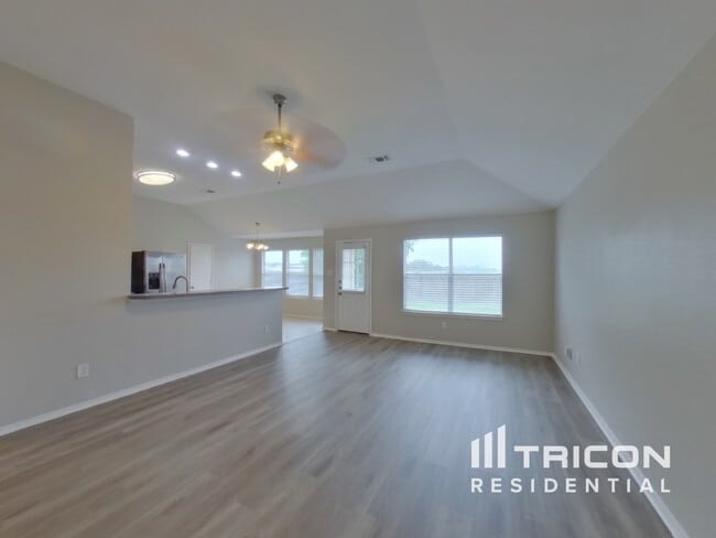 Foto del edificio - 9760 Stoney Bridge Rd