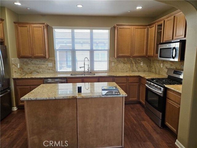 Foto del edificio - 4444 Owens St