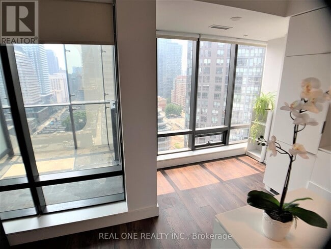 Building Photo - 5 St Joseph St